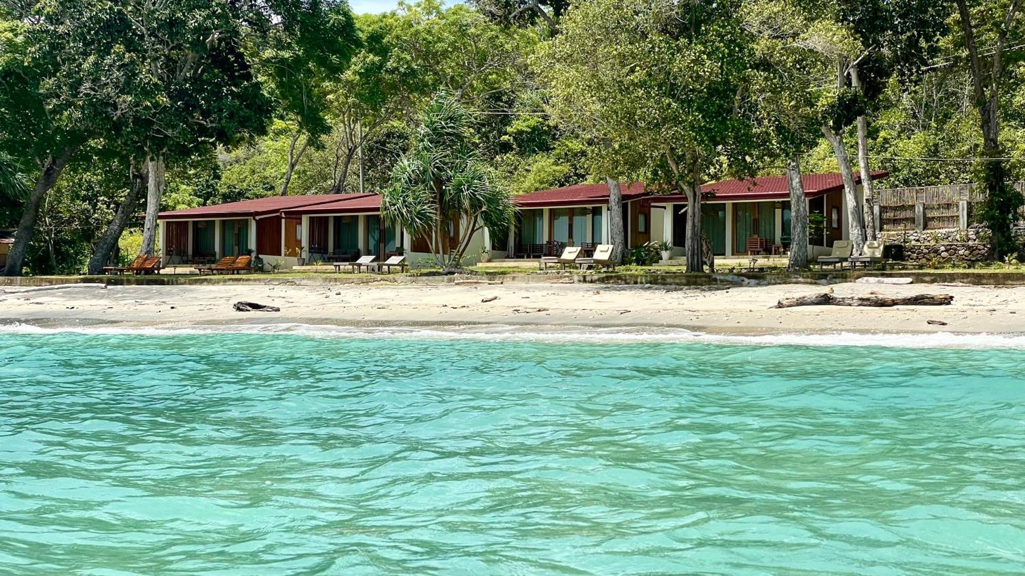 Sunset Beach Resort Weh سابانغ المظهر الخارجي الصورة