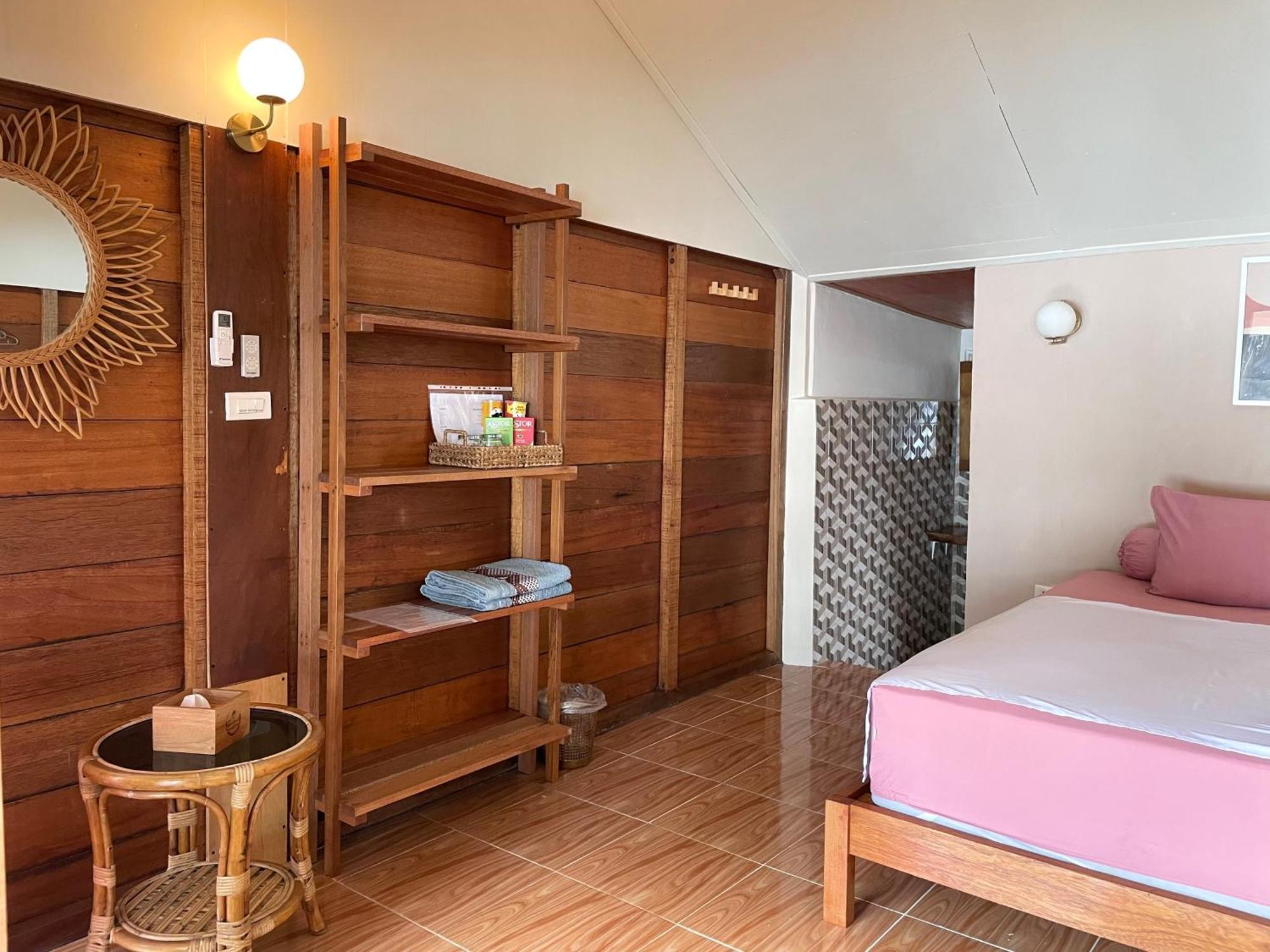 Sunset Beach Resort Weh سابانغ المظهر الخارجي الصورة